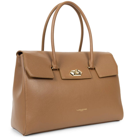 Lancaster Borsa Trotteur Camel - Linea Dune con Zip – Lucky Bag Lancaster Borsa Trotteur Camel - Linea Dune con Zip – Lucky Bag